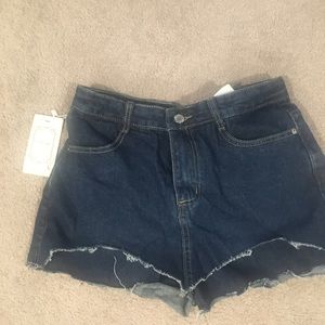 Denim shorts - size large NWT